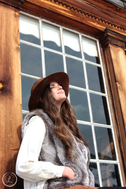 portrait photography, womens portrait, ghost town photography, bannack portrait, cowgirl 